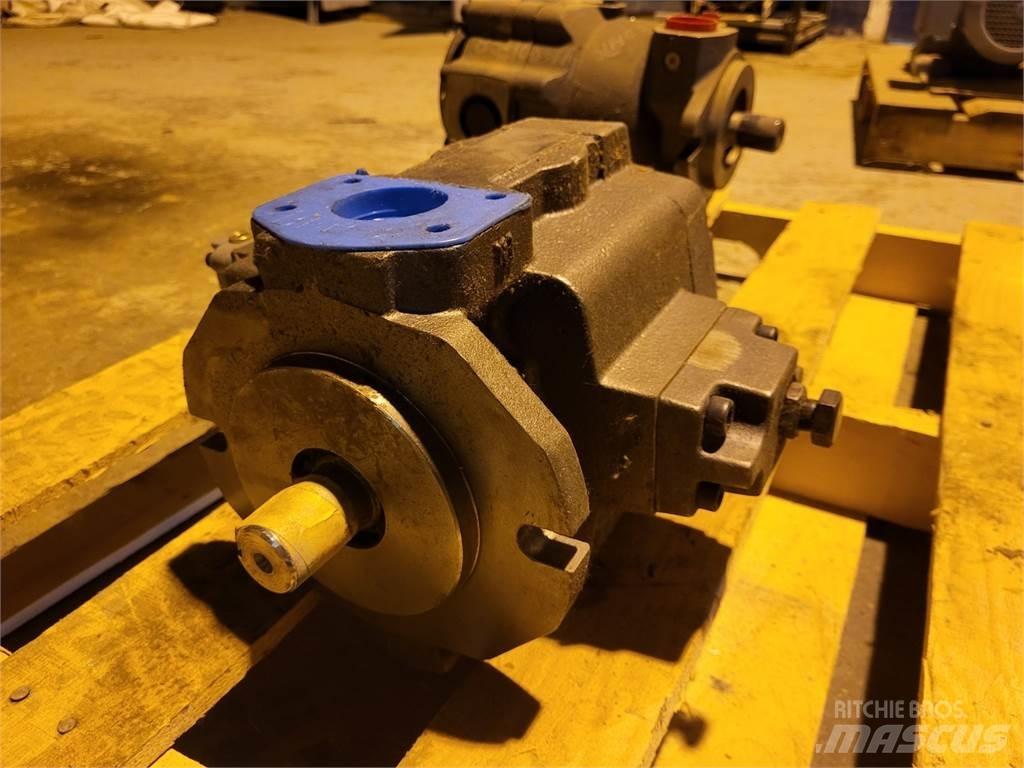 Bosch 0513600214 Vandpumper