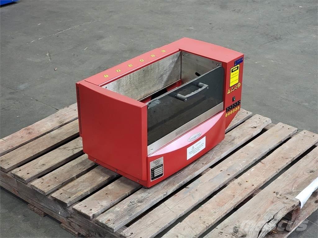  CLAISSE PE0001 Entreprenør - Andet