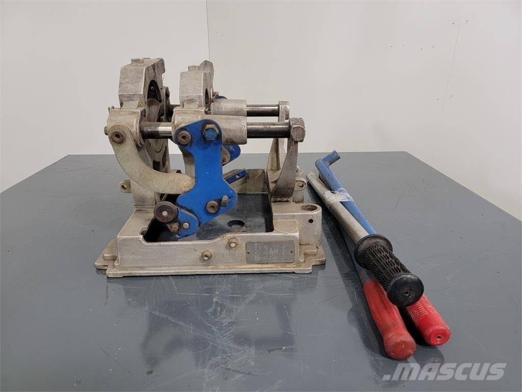  CONNECTRA 14M Entreprenør - Andet