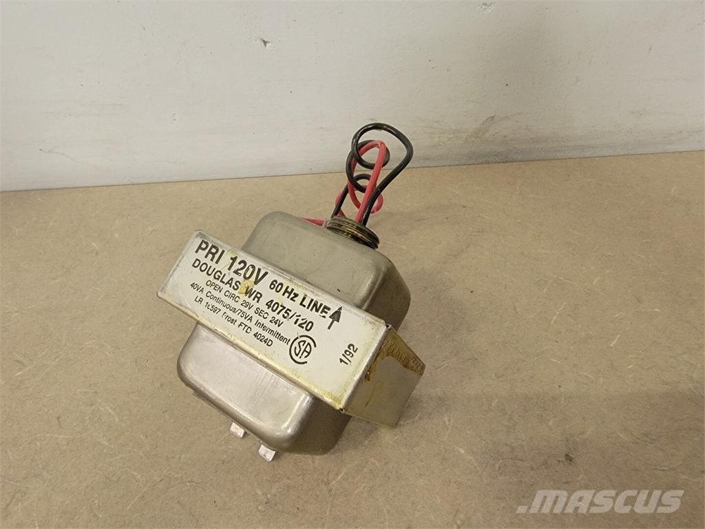  DOUGLAS WR 4075/120 Entreprenør - Andet