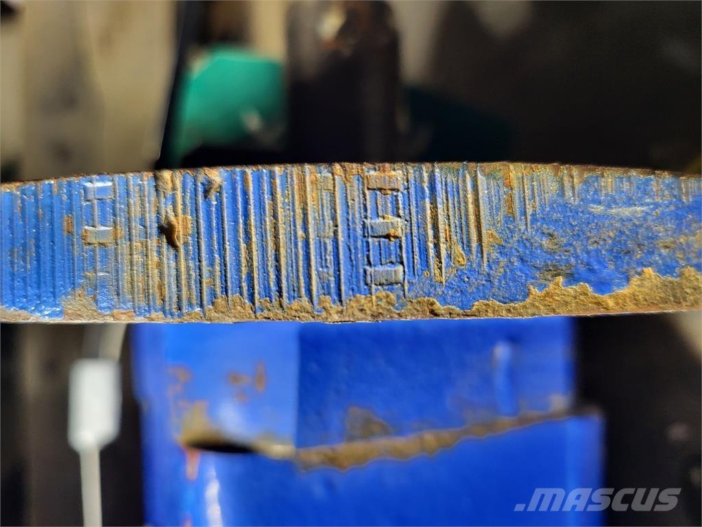  FLOWSERVE B320 Entreprenør - Andet