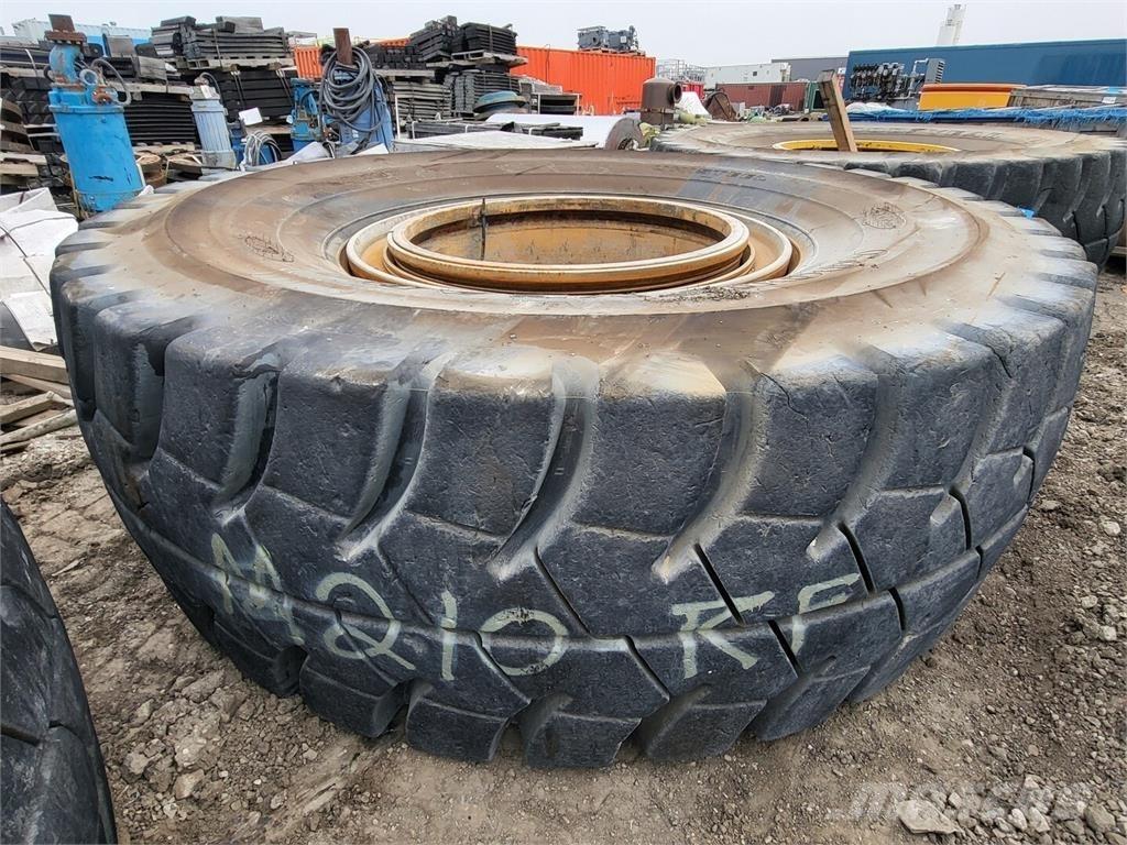 Goodyear RM-4B+ Hjul, Dæk og Fælge