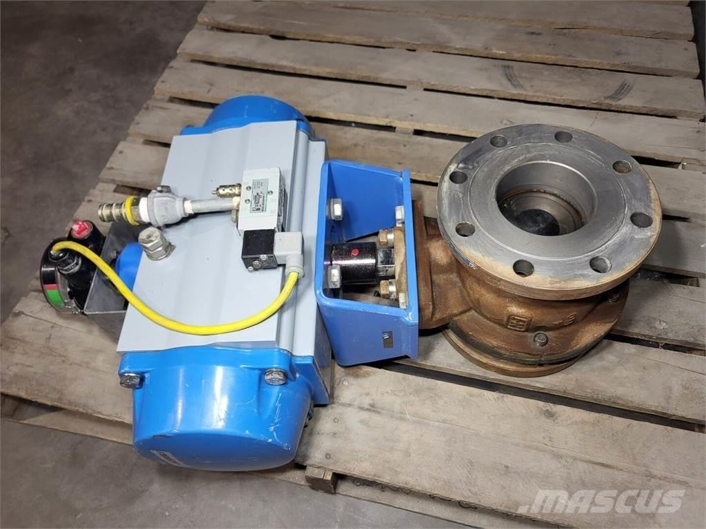  JAMESBURRY Entreprenør - Andet