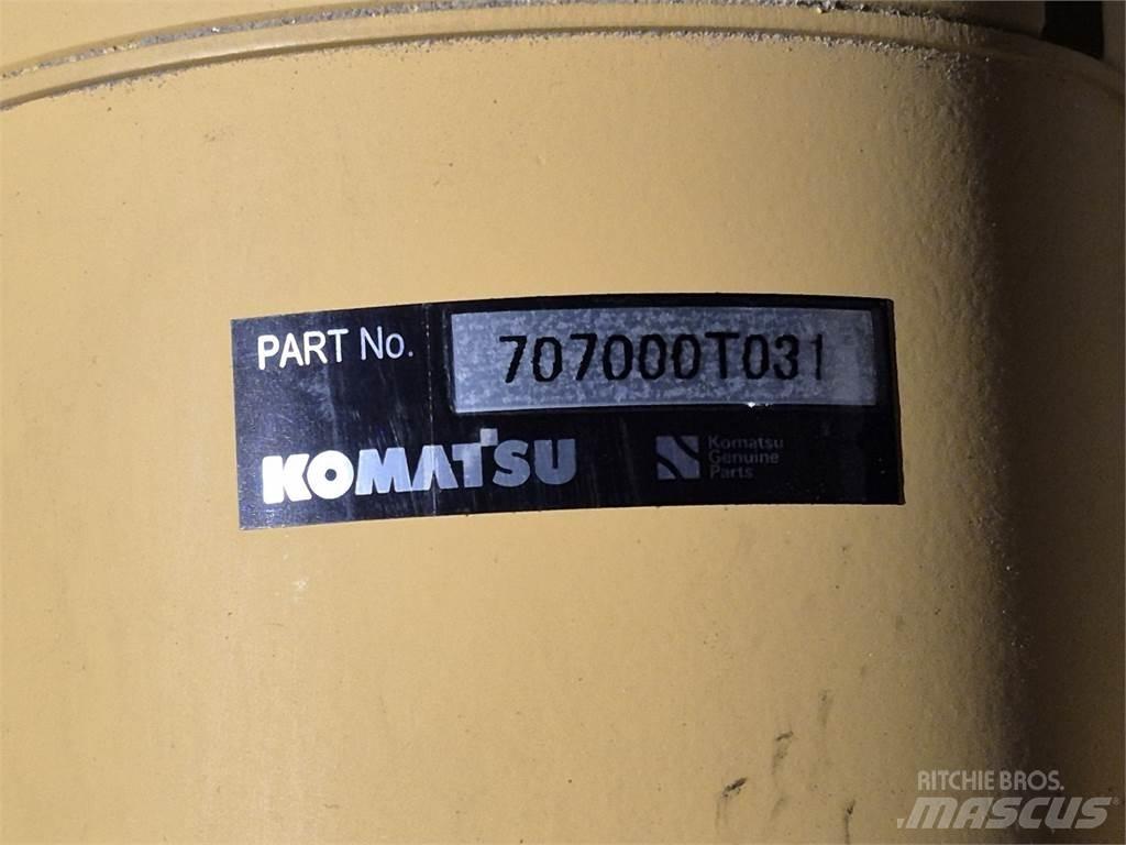 Komatsu 707-00-0T031 Transport – Andet