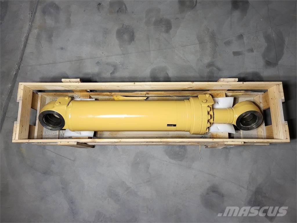 Komatsu 707-01-0E630 Transport – Andet
