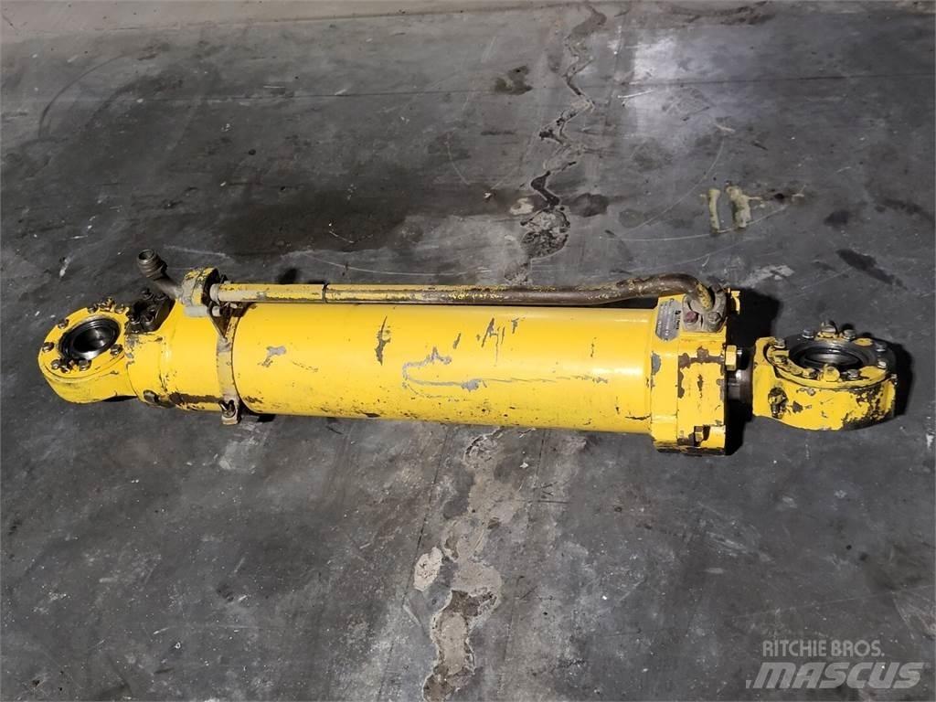 Komatsu EL7952 Transport – Andet