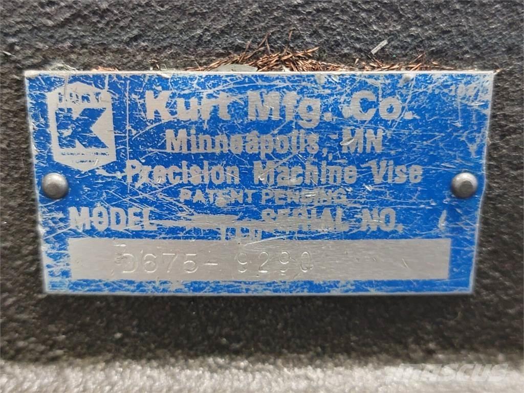  KURT D-675 Entreprenør - Andet