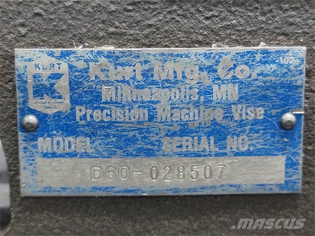  KURT D60 Entreprenør - Andet