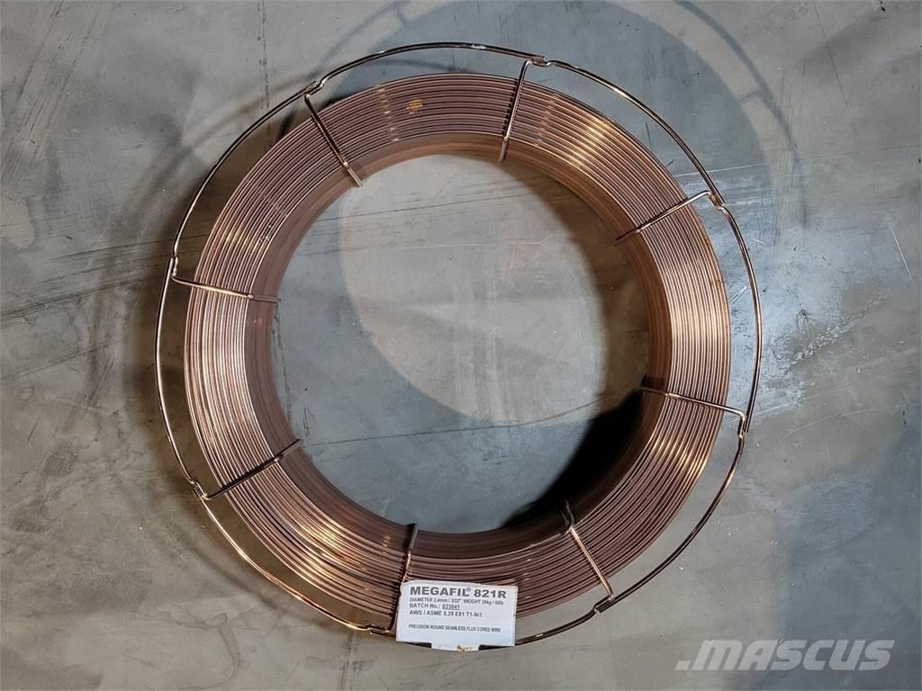  MEGAFIL 821R Svejsemaskiner