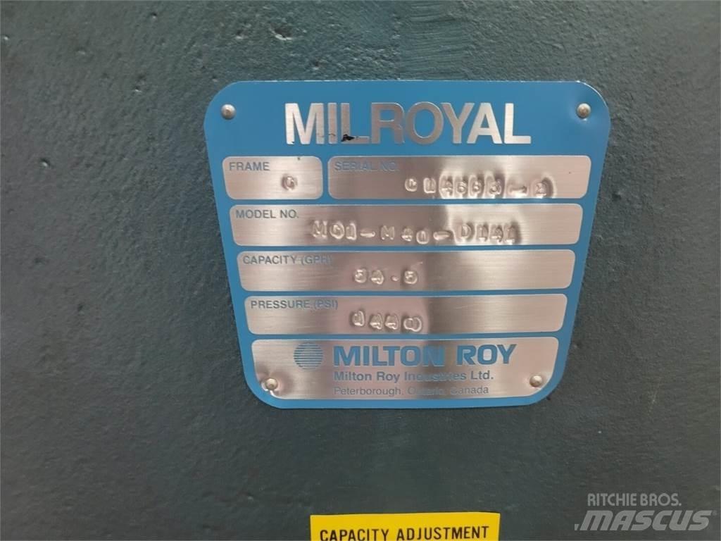  MILROYAL MC1-M40-D141 Vandpumper