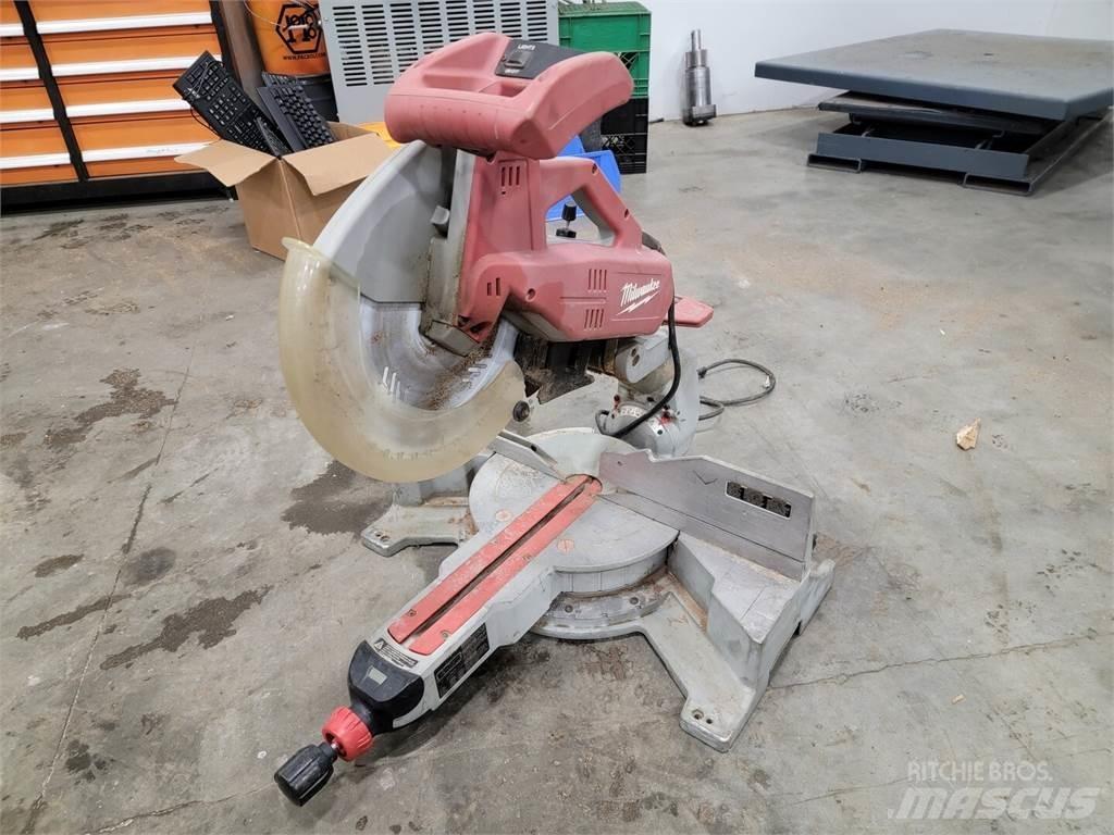 MILWAUKEE 6955-20 Entreprenør - Andet