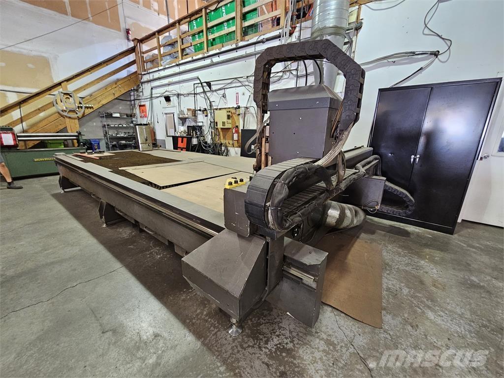  MULTICAM 3000 Series Entreprenør - Andet