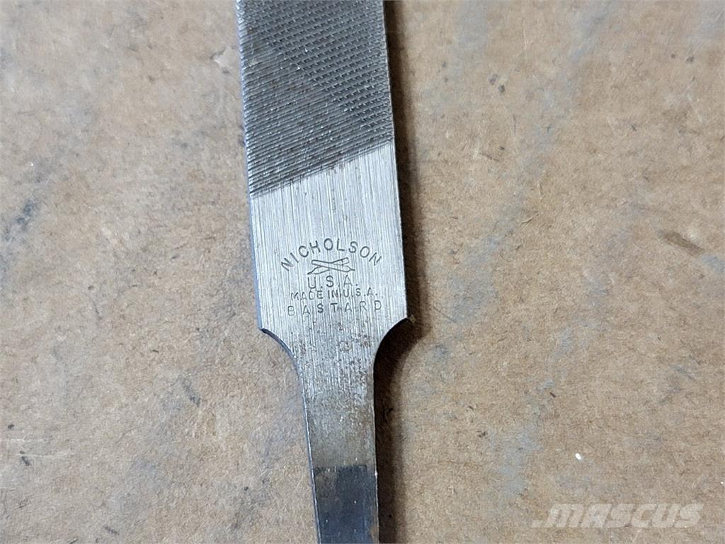 Nicholson  Entreprenør - Andet