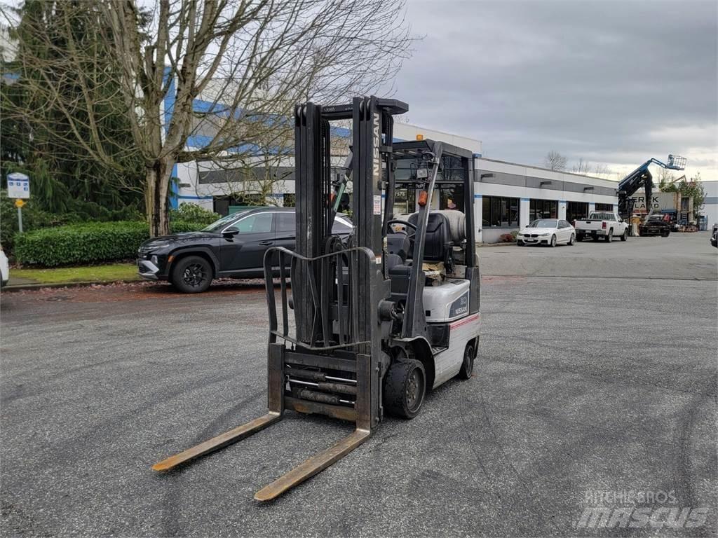Nissan MCPL01A15LV Entreprenør - Andet