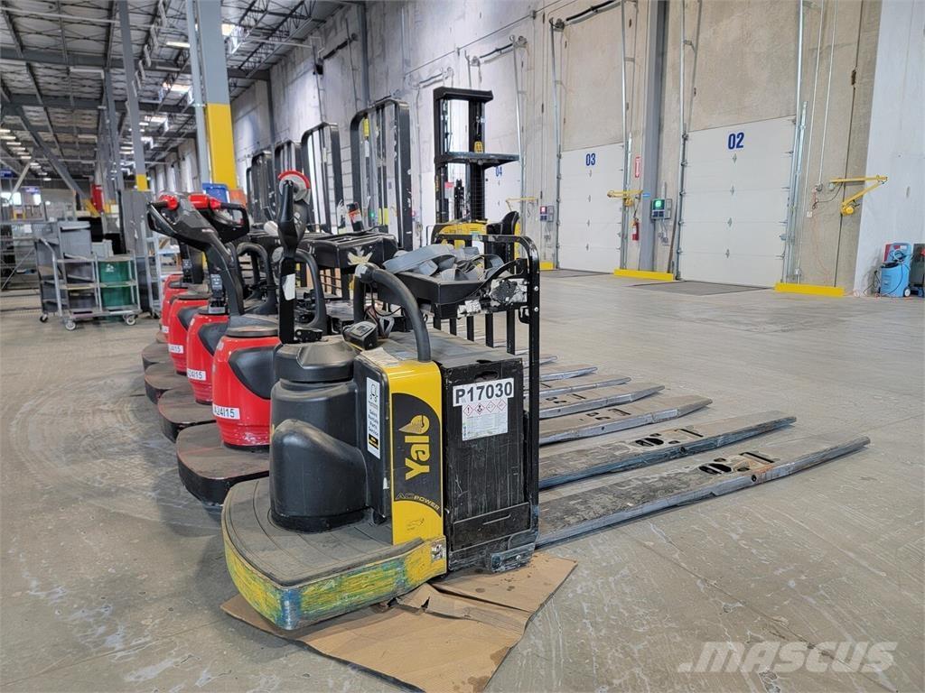 Raymond 8410 Entreprenør - Andet