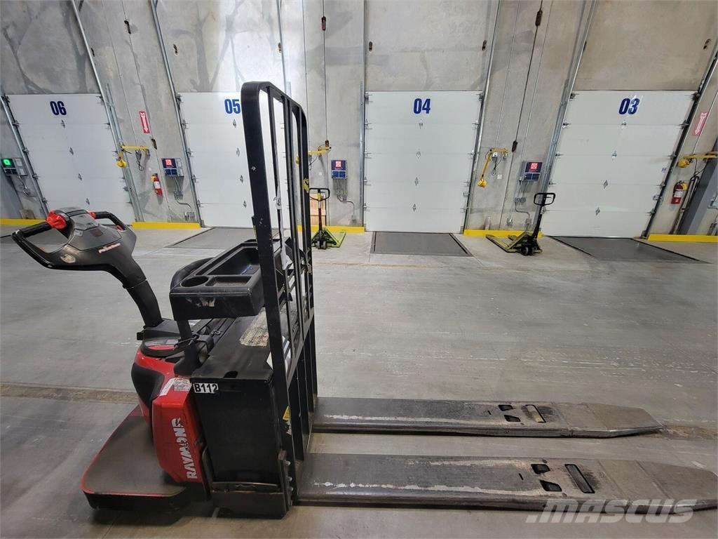 Raymond 8410 Entreprenør - Andet