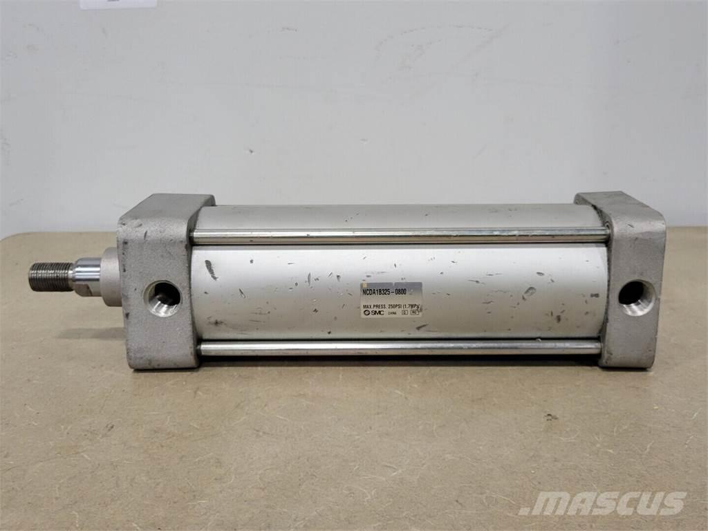 SMC NCDA1B325-0800 Transport – Andet