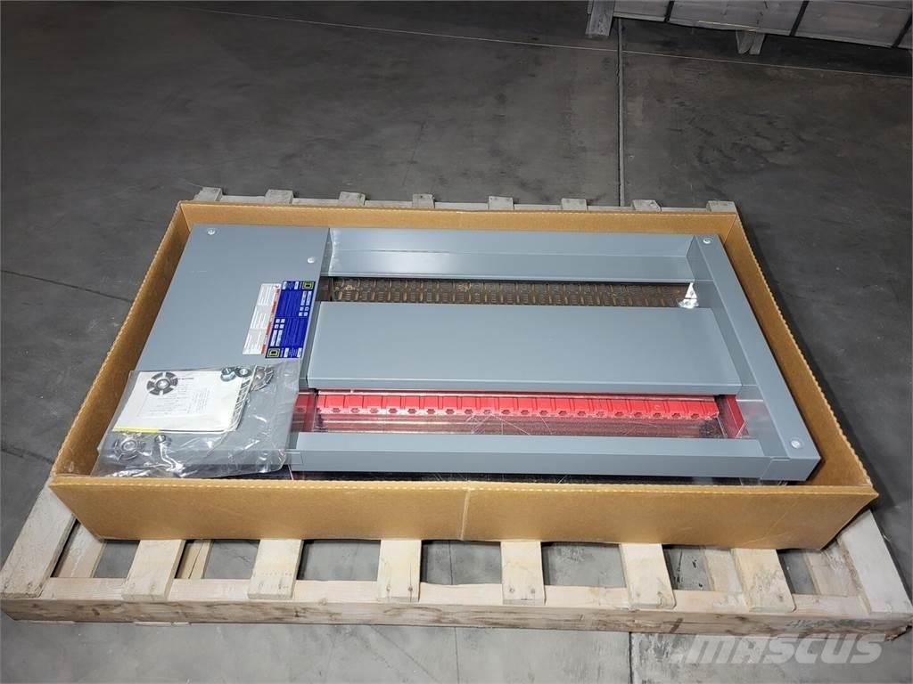  SQUARE D HCM32738 Entreprenør - Andet