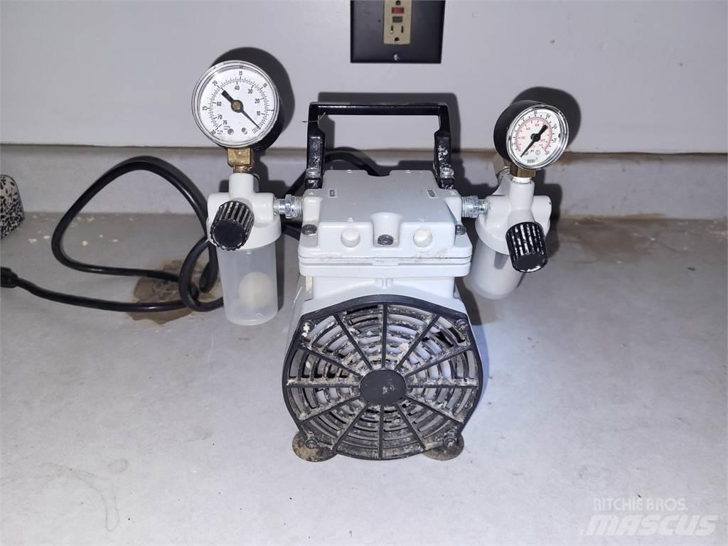  WELCH 2534B-01 Vandpumper
