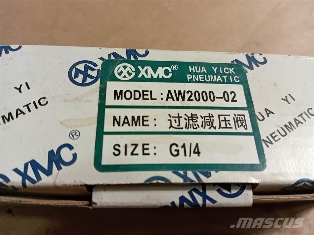  XMC AW2000-02 Entreprenør - Andet