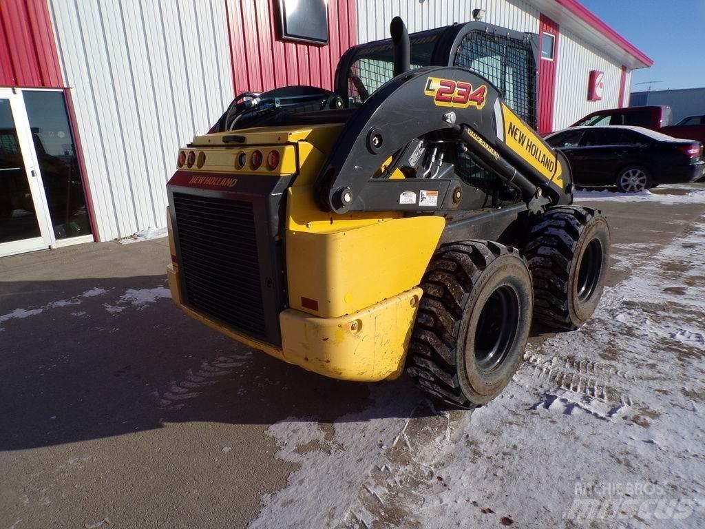 New Holland L234 Entreprenør - Andet