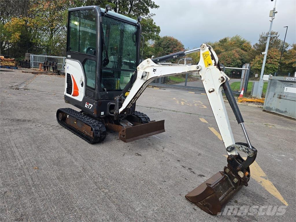 Bobcat E17 Gravemaskiner på larvebånd