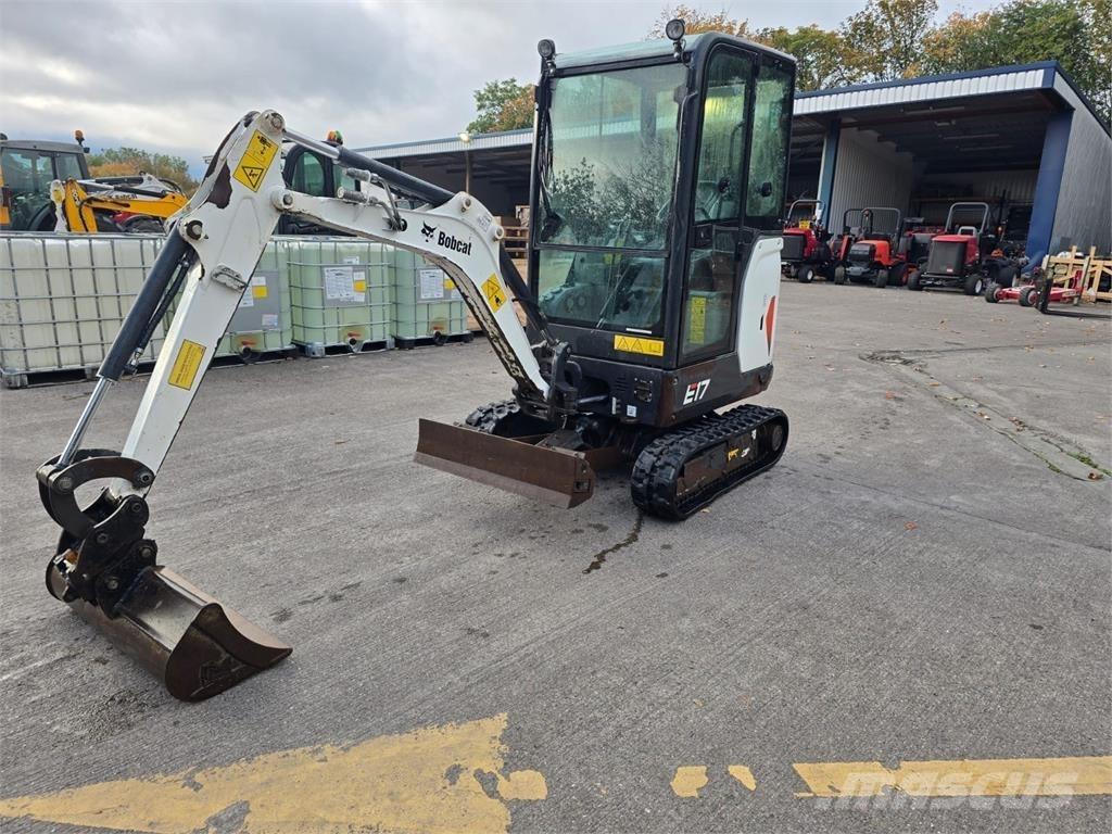 Bobcat E17 Gravemaskiner på larvebånd