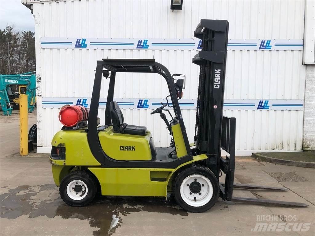Clark CMP230L Entreprenør - Andet