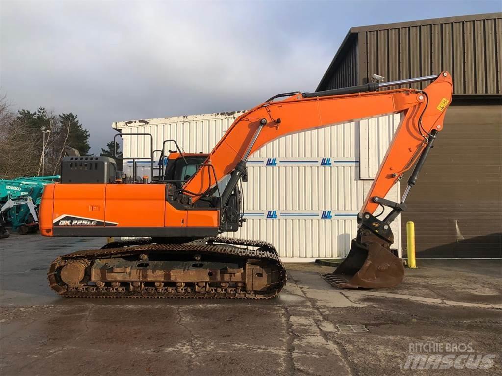 Develon Dx225lc-7 Gravemaskiner på larvebånd