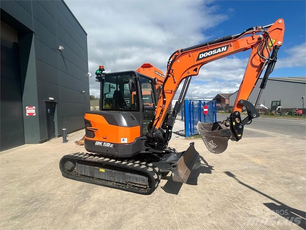 Doosan DX50z Gravemaskiner på larvebånd