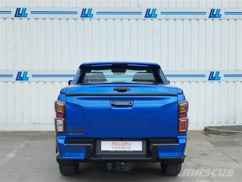 Isuzu V-Cross Pickup/Sideaflæsning
