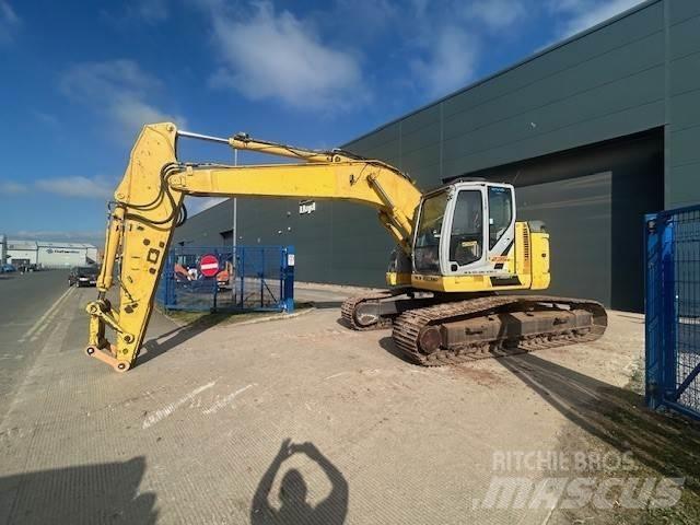 New Holland E235bsr-2 Gravemaskiner på larvebånd