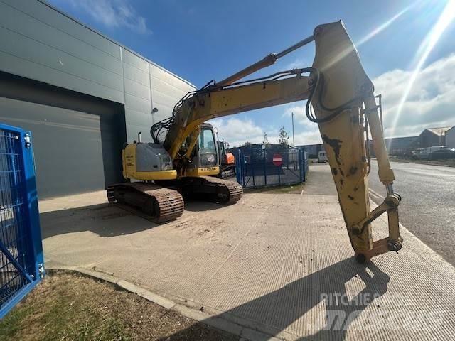 New Holland E235bsr-2 Gravemaskiner på larvebånd