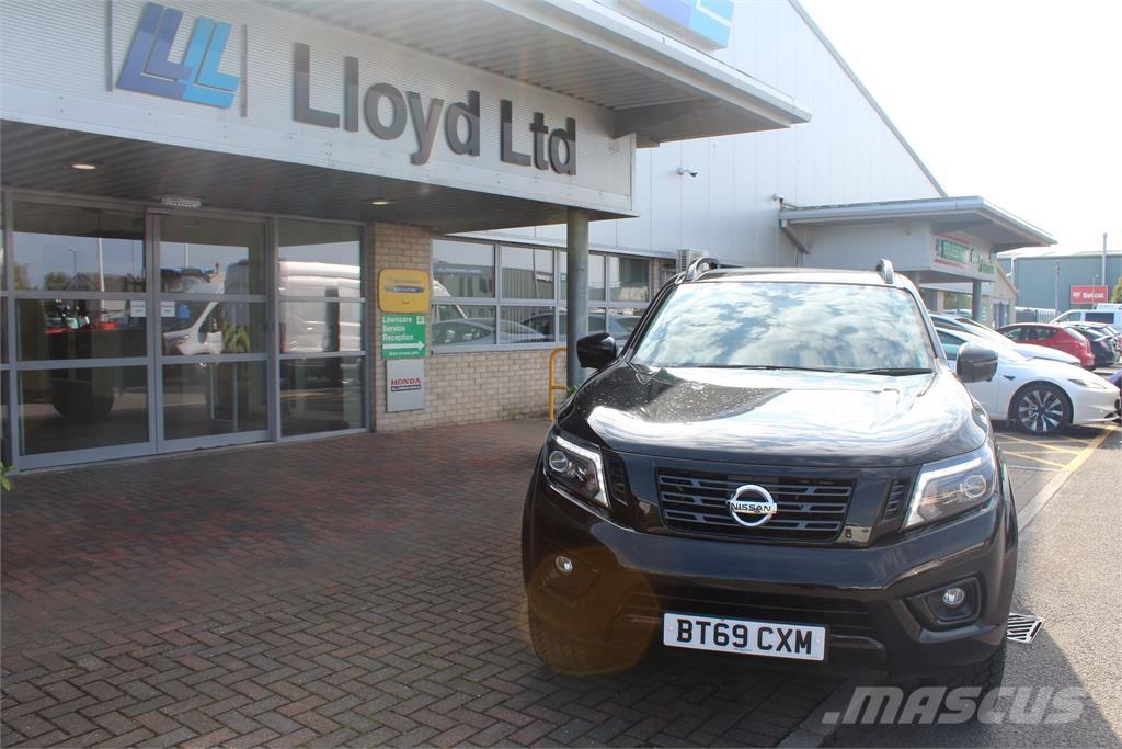Nissan Navara Pickup/Sideaflæsning