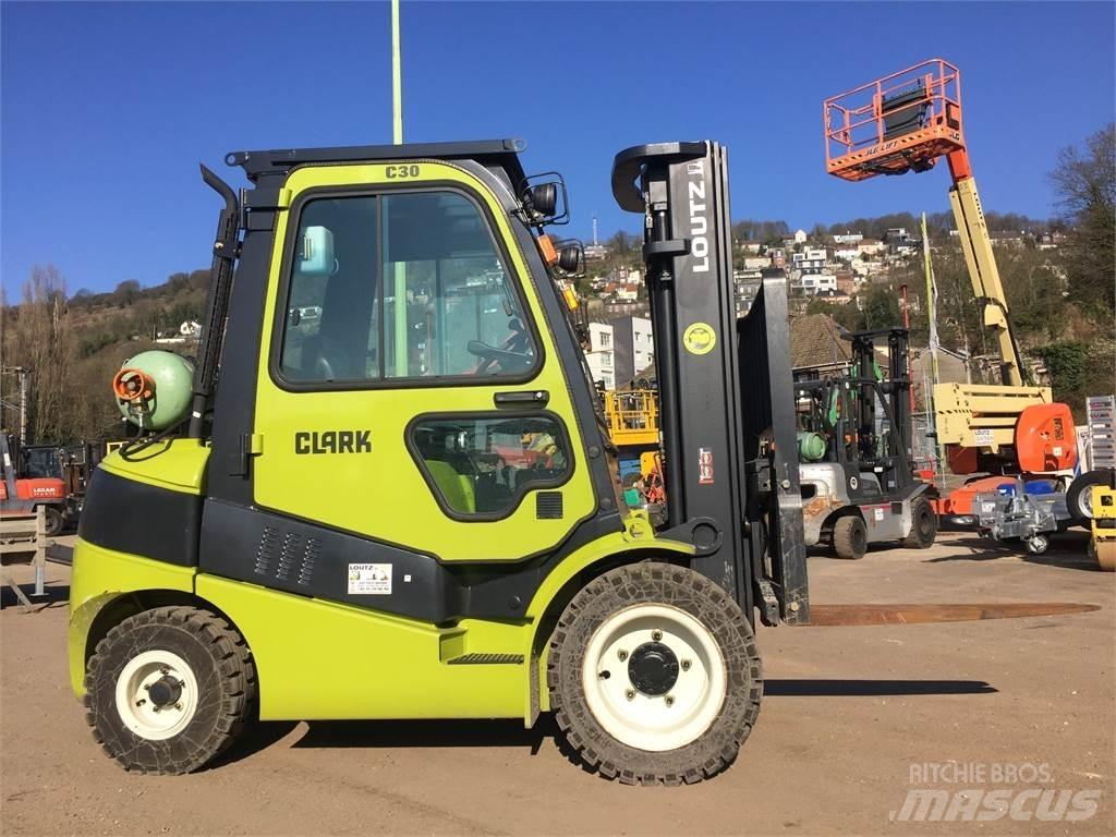 Clark C30L Gaffeltrucks - andre