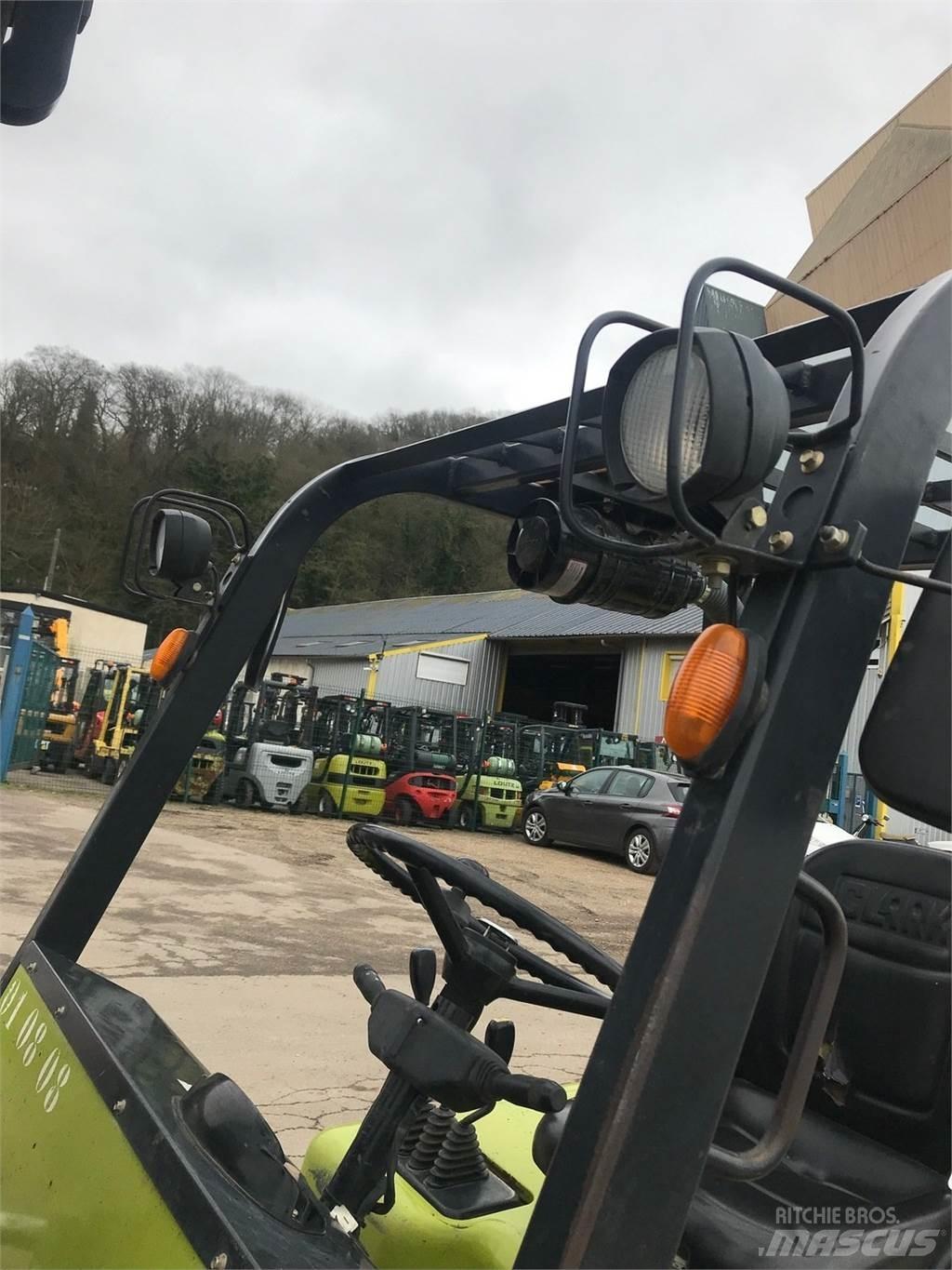 Clark CMP 45L Gaffeltrucks - andre
