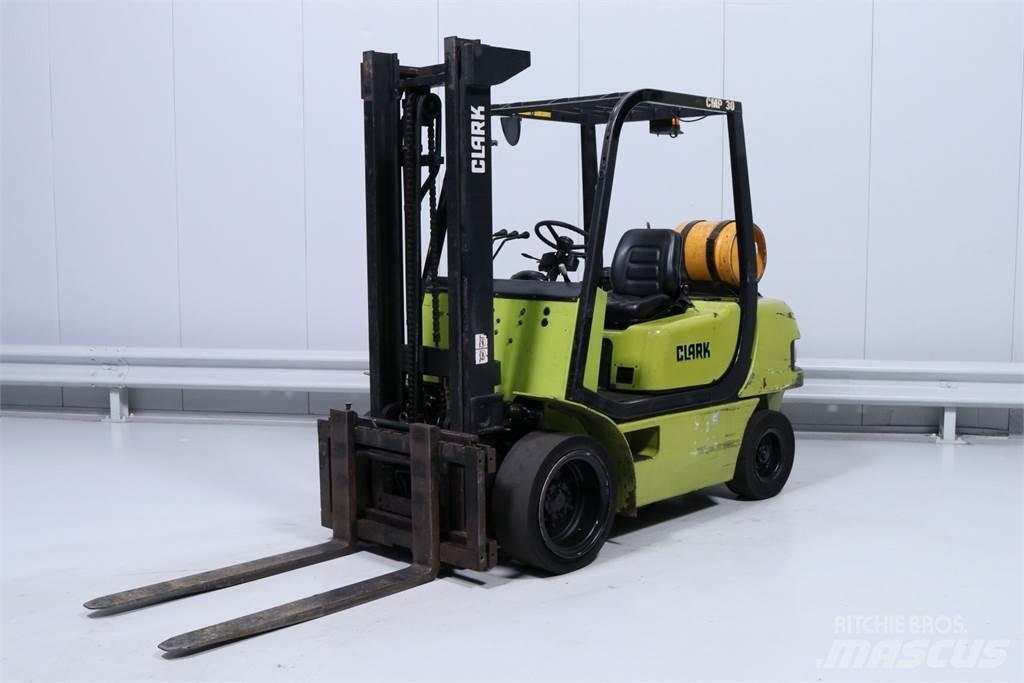 Clark CMP30L Gaffeltrucks - andre