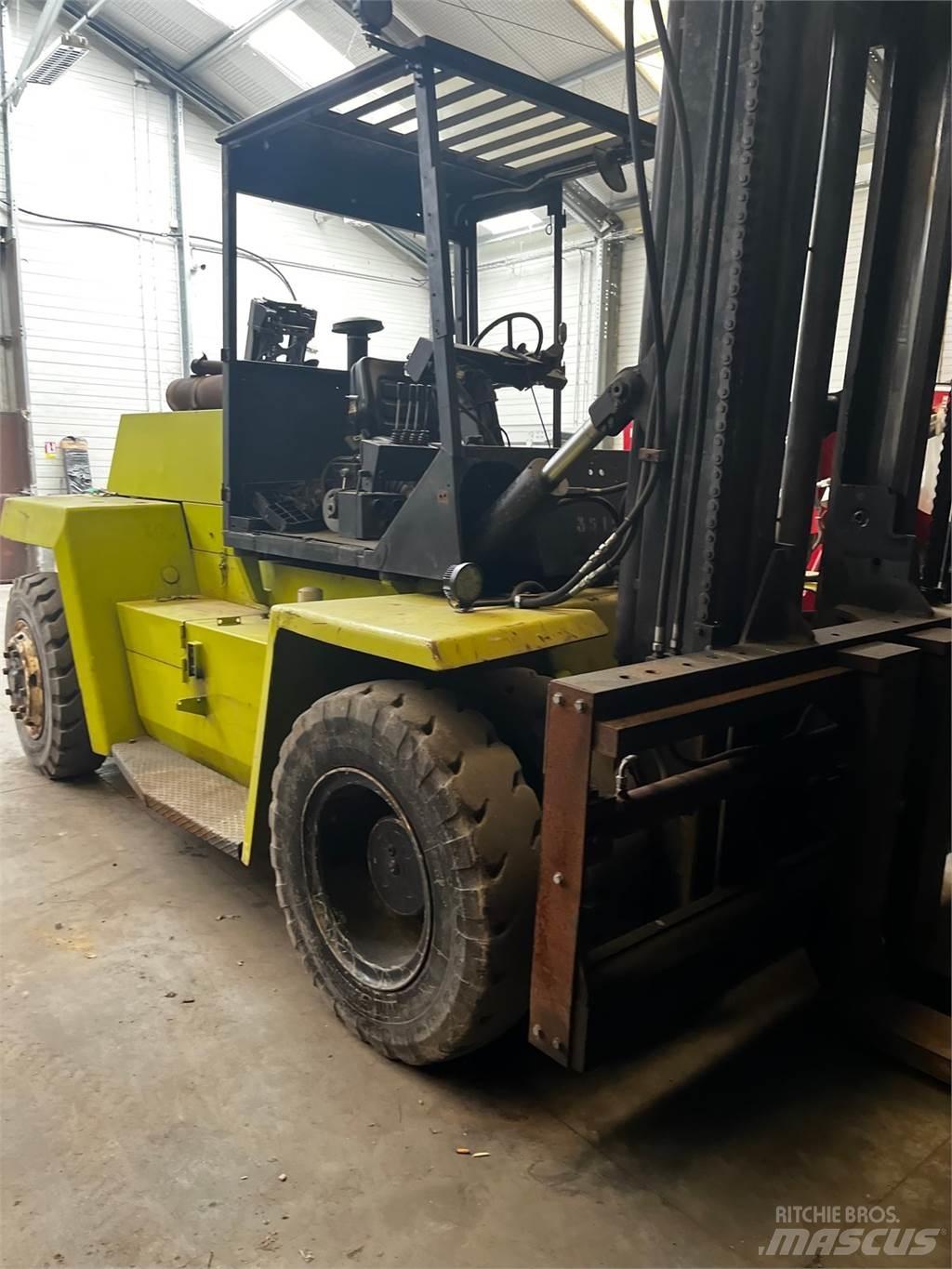 Clark DPL100 Diesel gaffeltrucks