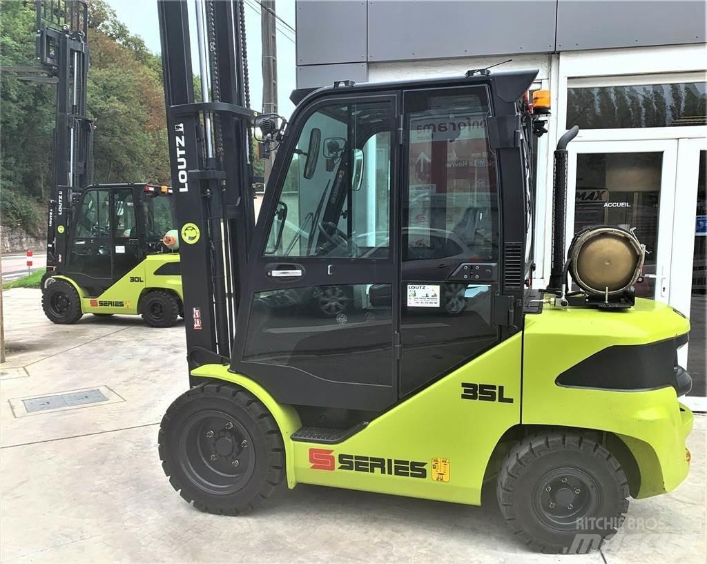 Clark S35L Gaffeltrucks - andre