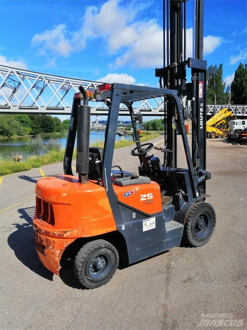 Doosan D25G Gaffeltrucks - andre