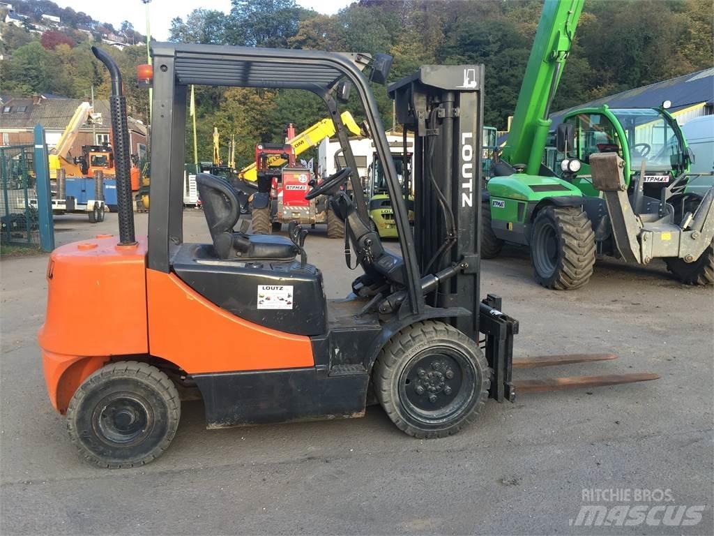 Doosan D30S Gaffeltrucks - andre