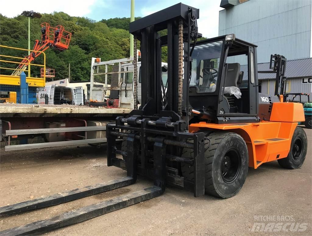 Doosan DL160 Diesel gaffeltrucks