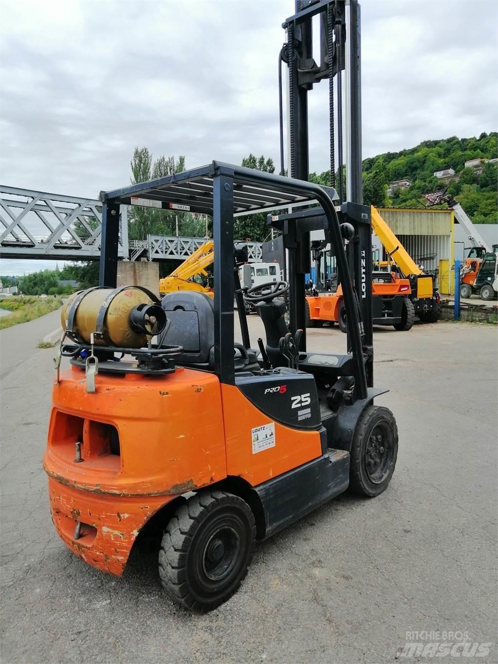 Doosan G25P-5 Gaffeltrucks - andre