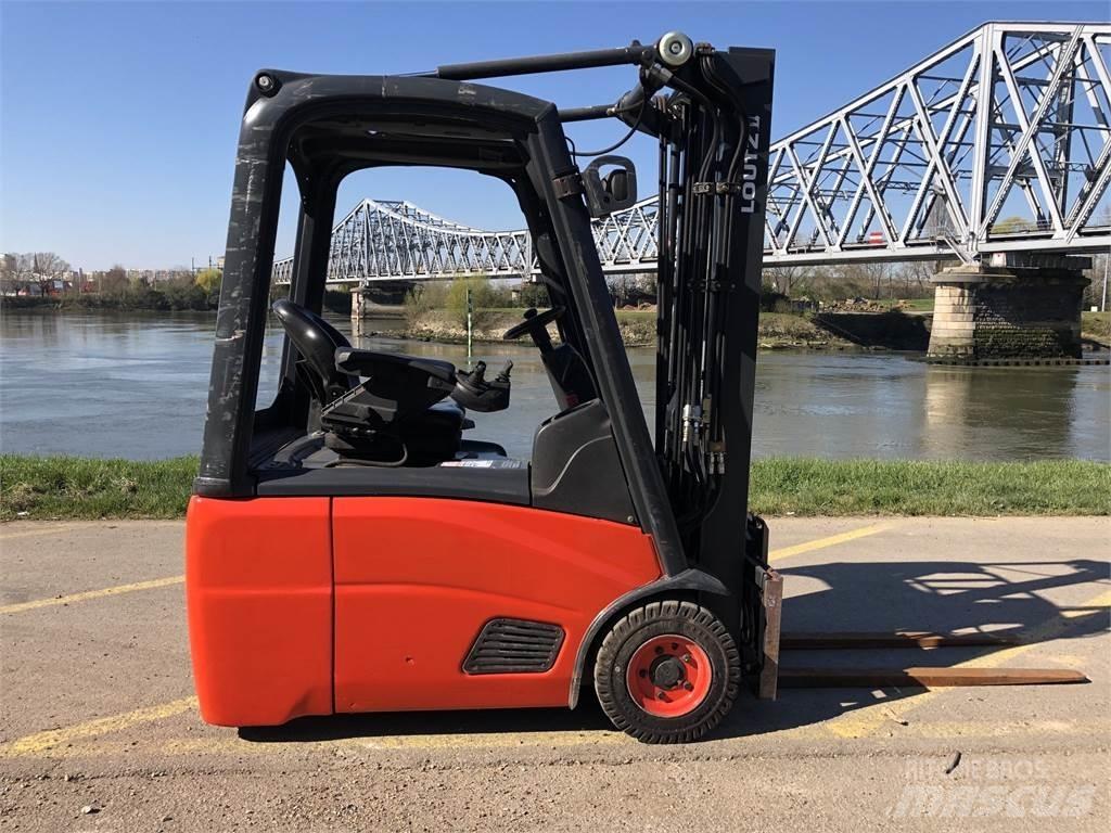 Fenwick E16 Gaffeltrucks - andre