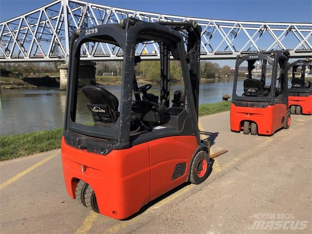 Fenwick E16 Gaffeltrucks - andre