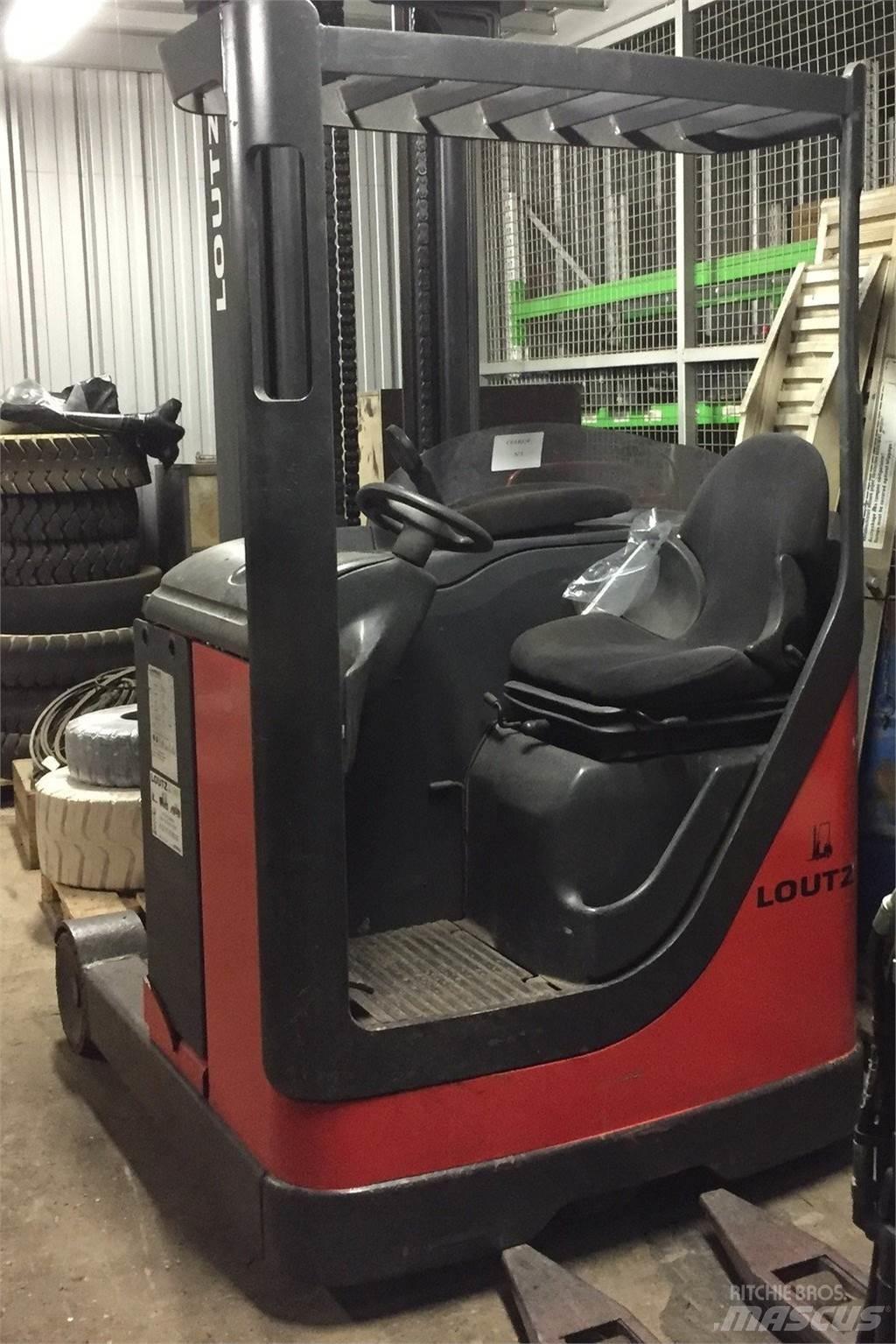Fenwick R14 A Reachtruck