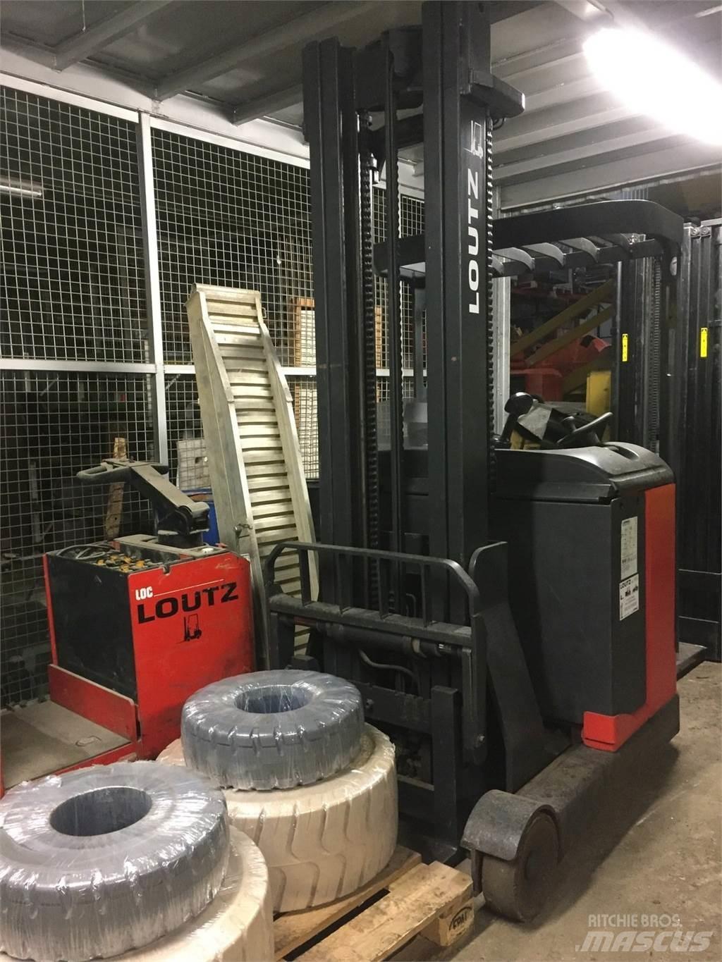 Fenwick R14 A Reachtruck