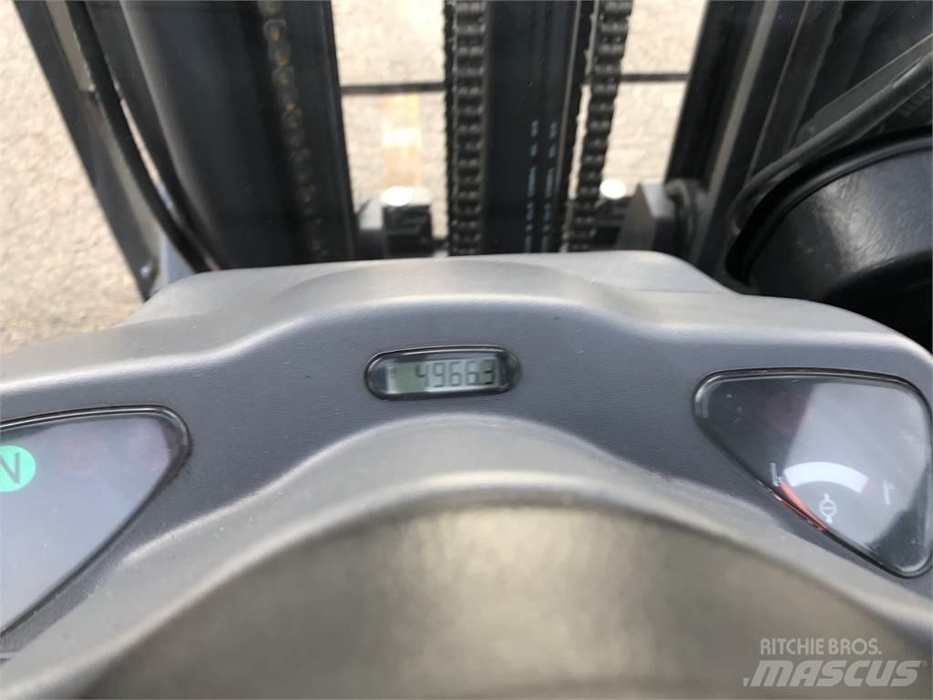 Komatsu FG25 Gaffeltrucks - andre