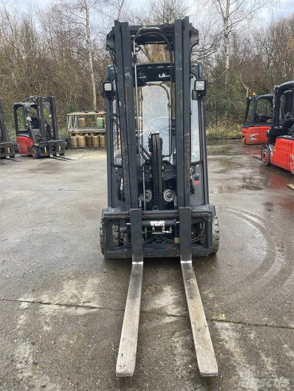 Linde E18-02 Gaffeltrucks - andre