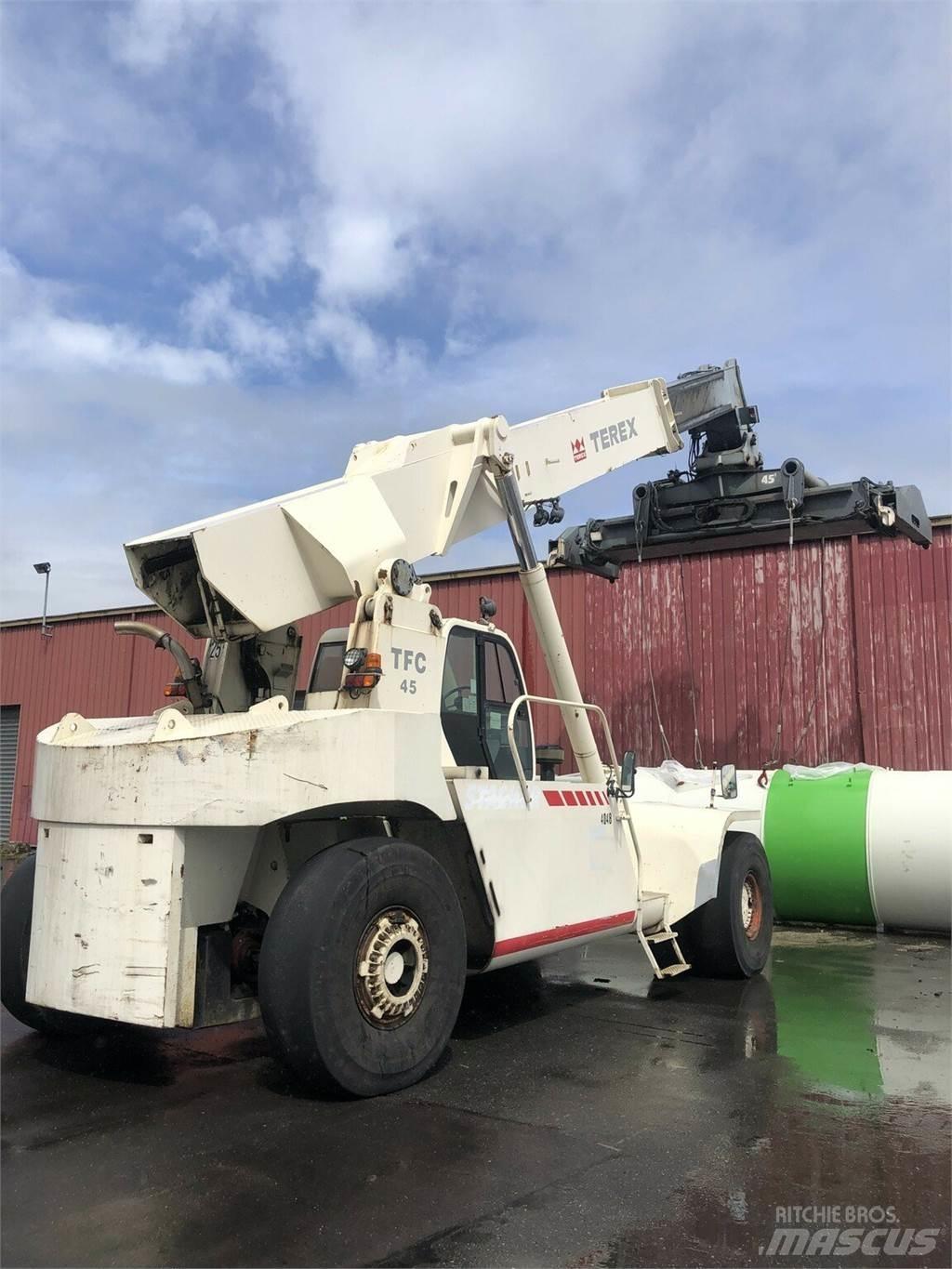 Terex TFC45 Rækkestablere